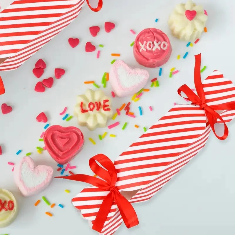 10pcs Candy Box for Christmas With Ribbons DIY Sweets Chocolate Cookies Decoration Party Gift Xmas Wedding Paper Packaging Boxes