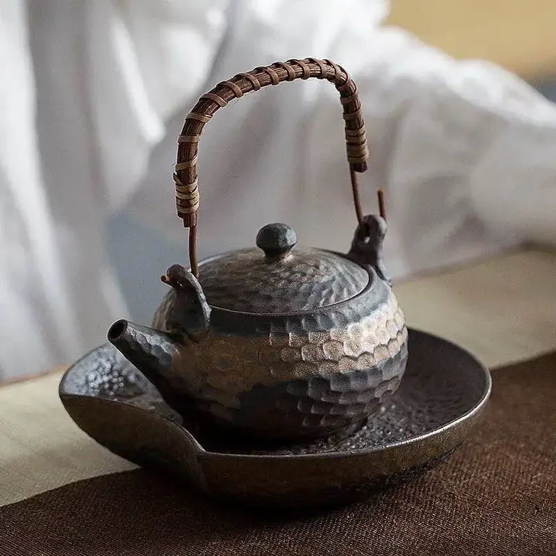 Stoneware Hammer Loop-Handled Teapot Handmade Japanese Style Retro Tea Pot Ceramic Ceramic Tea Pot Traditional Chinese Tea Set