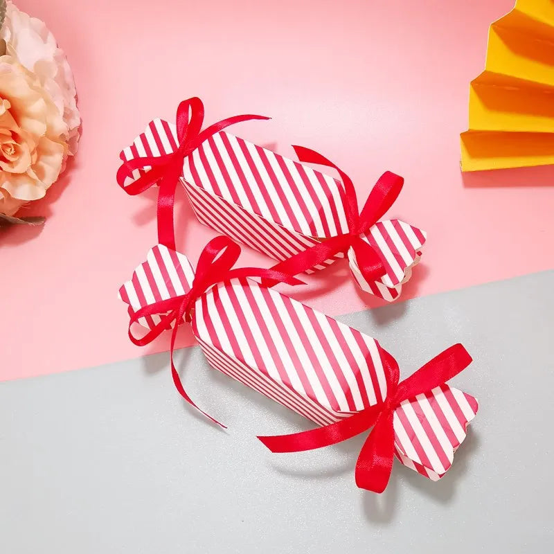 10pcs Candy Box for Christmas With Ribbons DIY Sweets Chocolate Cookies Decoration Party Gift Xmas Wedding Paper Packaging Boxes