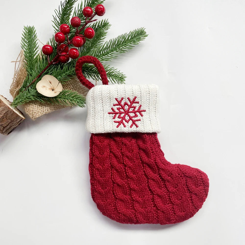 Christmas Socks Snowflake Alphabet Letters Christmas Knitting Stocking Christmas Tree Pendant Decoration for Home Xmas Gift 2024