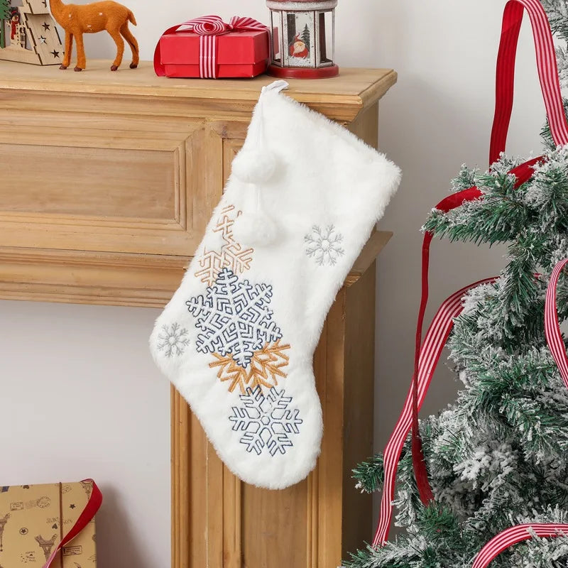 Christmas New Year Atmosphere Decoration Supplies Gift Storage Bag Snowflake Lovely Plush Children's Christmas Tree Socks