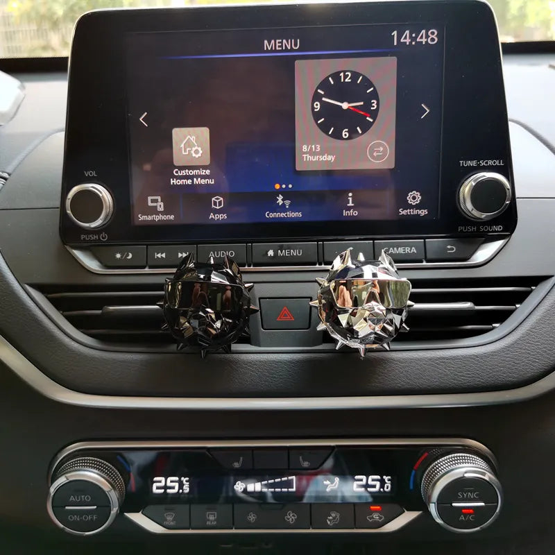Bulldog Car Air Freshener Perfume Clip Fragrance Diffuser Auto Vents Scent Odor Freshener Perfume Interior Accessories