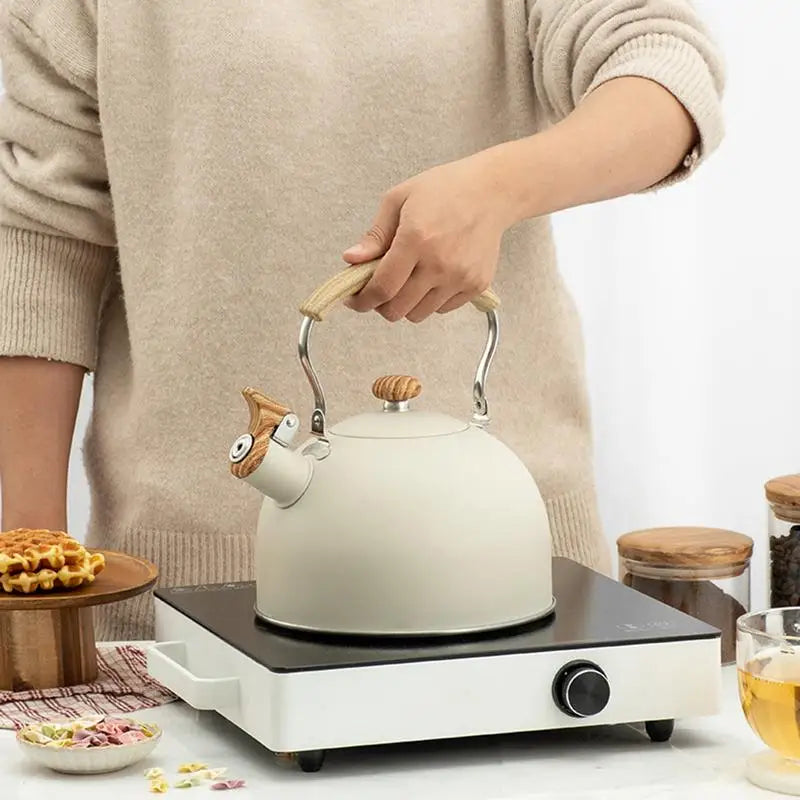 Whistling Kettle 2.5L Stainless Steel Whistle Tea Kettle Water Bottle Tea Pot Kitchenware for Gas Stove Induction Cooker