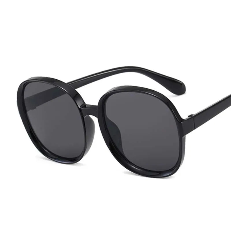 New Round Frame Sunglasses Woman Retro Brand Designer Brown Black Oversized Lady Sun Glasses Female Fashion Outdoor Driving