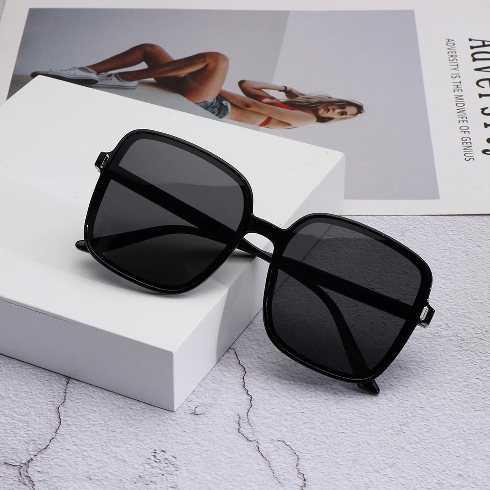 2022 Black Square Oversized Sunglasses Square Glasses Personalized Cat Eyes Colorful Sunglasses Trend Versatile Sunglasses UV400