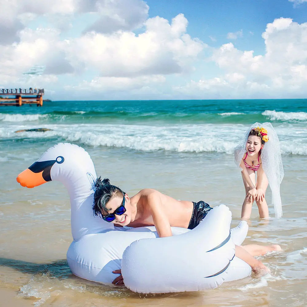 Inflatable Flamingo Swimming Pool Float Summer Island Giant Ride on Swan Swimming Lifebuoy Lounge Inflatable Pool Toy Raft
