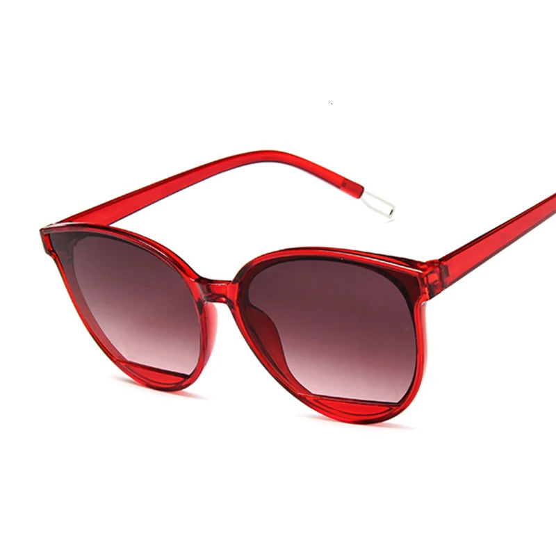 New Classic Oval Red Woman Sunglasses Female Vintage Luxury Plastic Brand Designer Cat Eye Sun Glasses UV400 Fashion