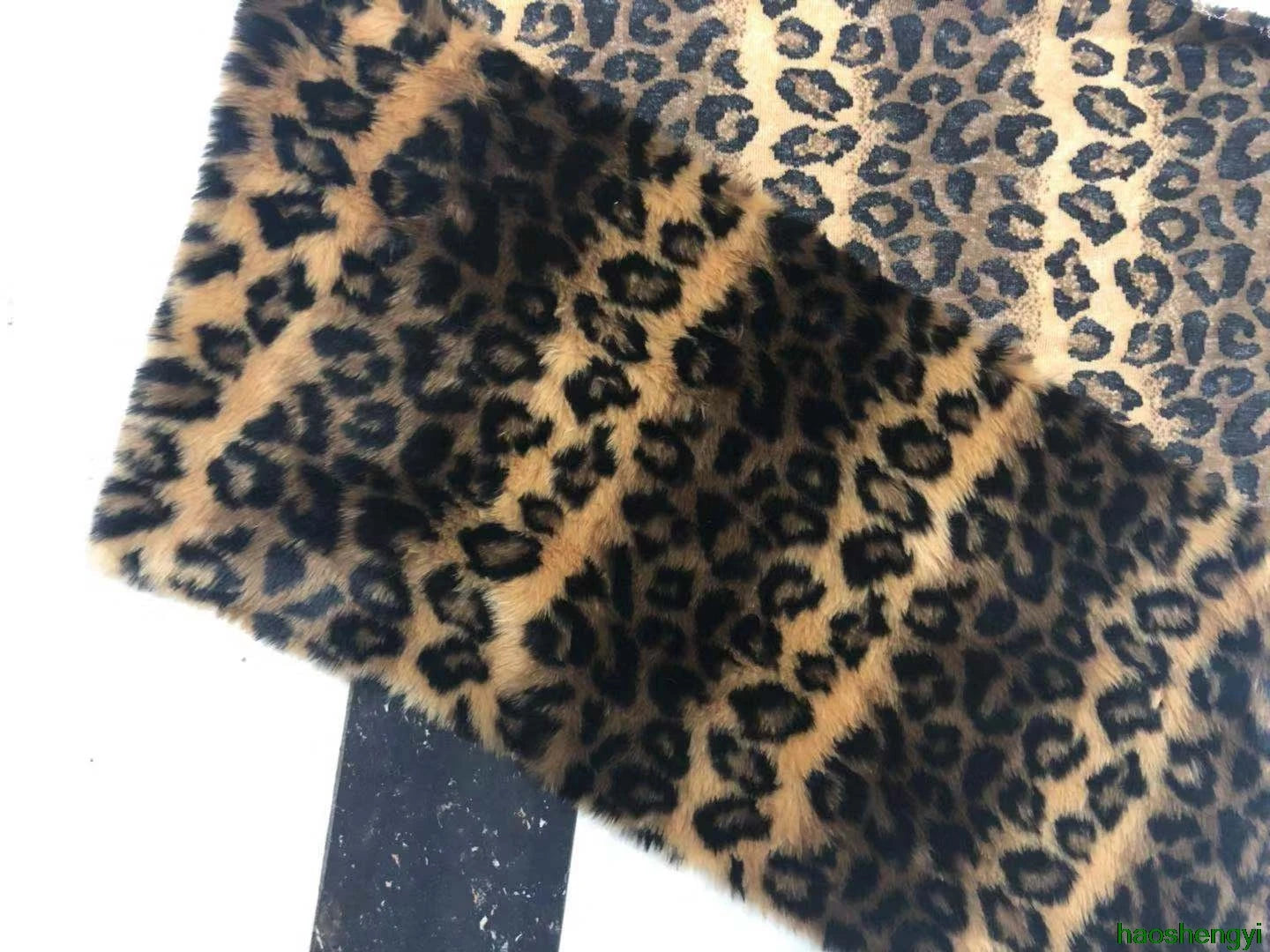 Half Meter Price 2cm Leopard Plush Faux Fur Fabric, Imitation Fur Clothing Fabric