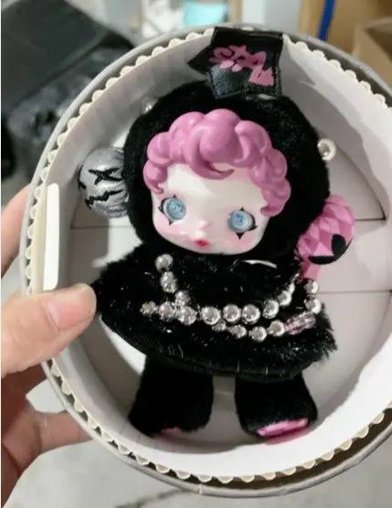 In Stock Labubu Plush Toys SKULLPANDA Mokoko Zimomo Halloween Labubu Keychain Doll Christmas Gift Keyring Kids Toys Replica