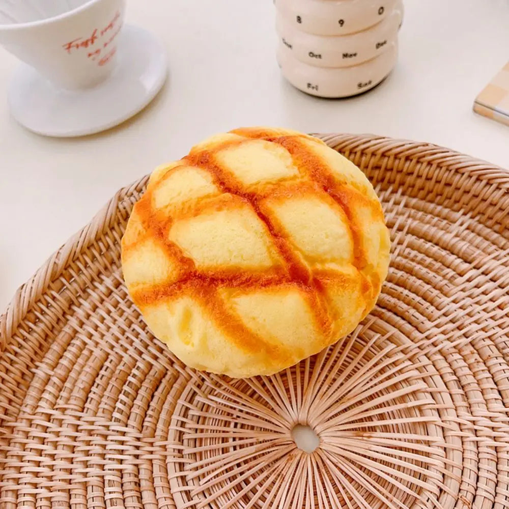 Donuts Bread Slow Rebound Toy Simulation Food Play PU Bread Puff Slow Rebound Toy Funny Cake Squeeze Dessert Toy Children Toys