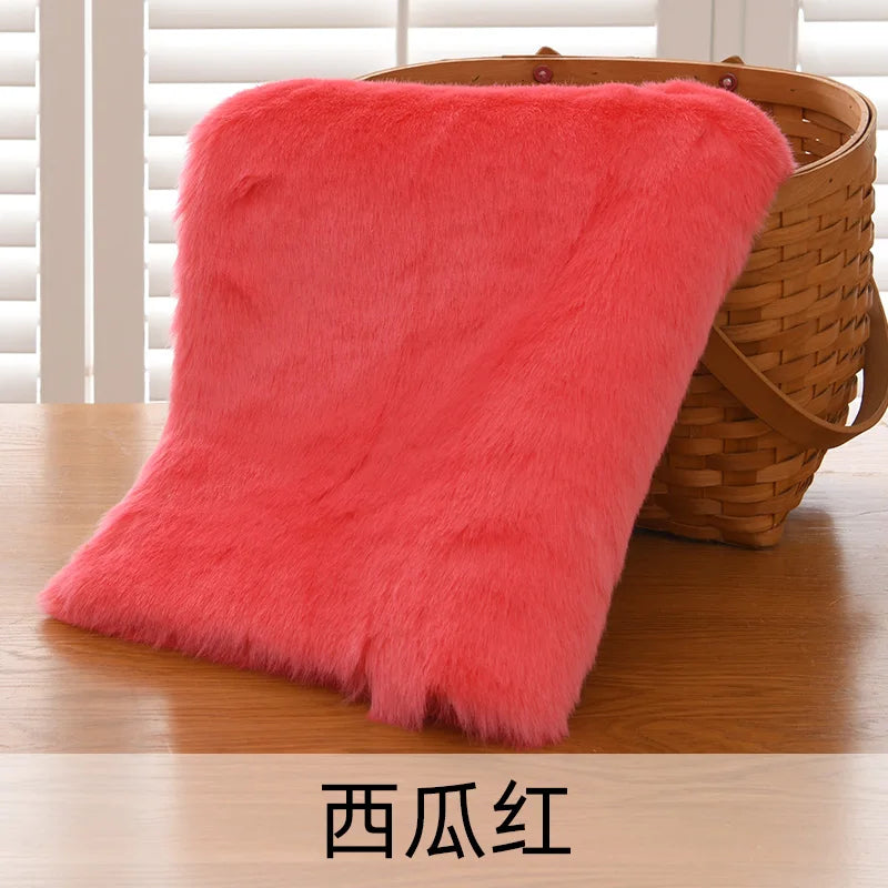 2.5cm Imitation Rabbit Fox Fur Grass Counter Decoration Carpet Clothing Scarf Animal Fur Suit Fabric
