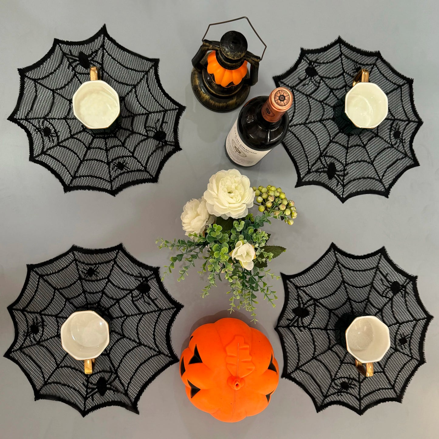 30cm Halloween Round Tablecloth Spider Web Disposable Bat Spider Tablerunner Lampshade Halloween Decoration Set