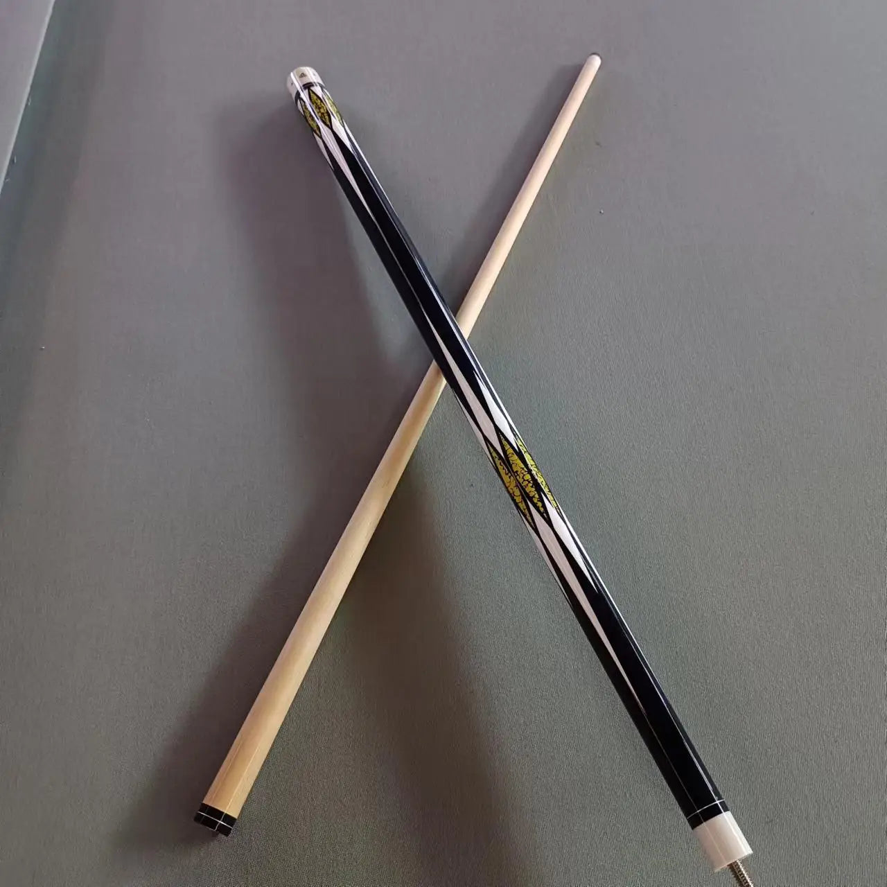 Professional Maple Pool Cue Stick 13mm Tip With Yellow Diamond Shape for Strong Grip Ideal for American Pool