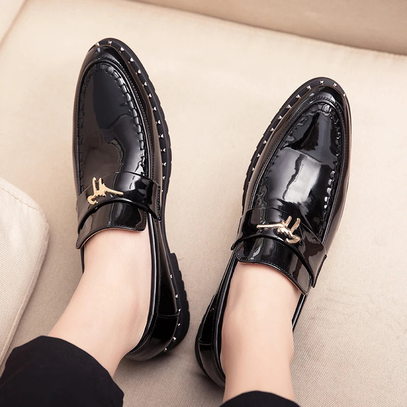 Luxury Brand Men Dress Shoes Classic Man Pointed Toe Dress Shoes Men's Patent Leather Wedding Party Shoes Oxfords Formal Shoes