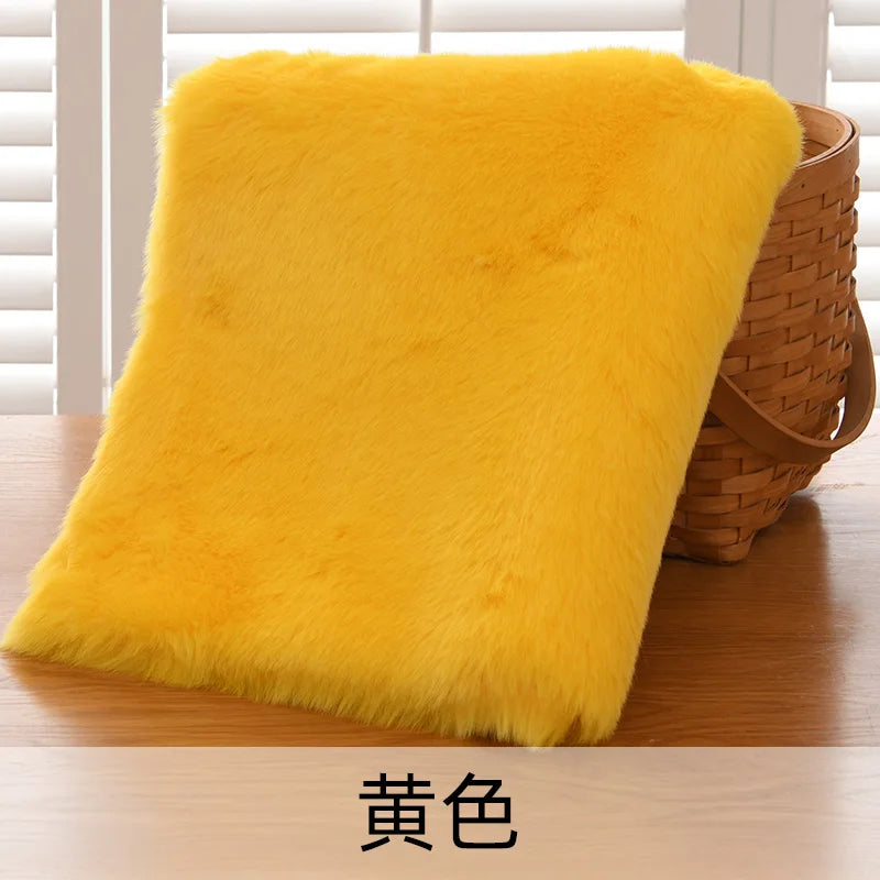 2.5cm Imitation Rabbit Fox Fur Grass Counter Decoration Carpet Clothing Scarf Animal Fur Suit Fabric