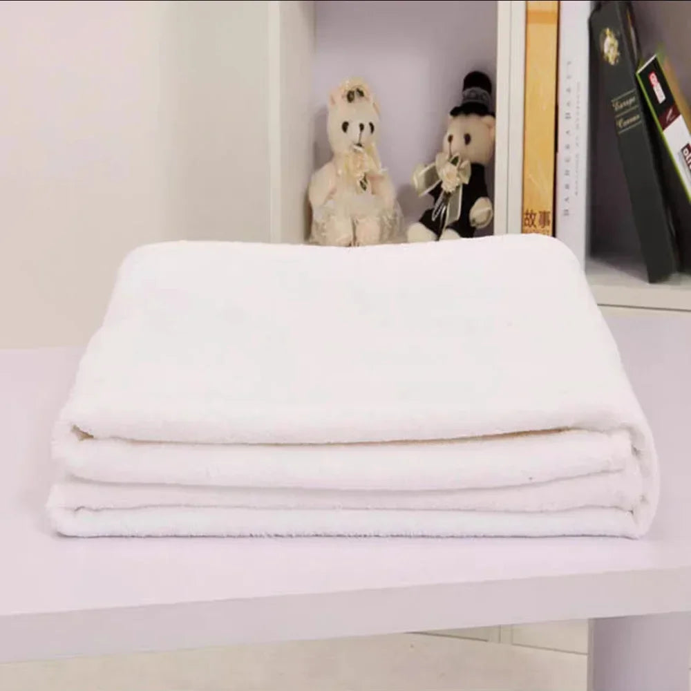 Pusheens Large Blanket King Size Throw Blanket for Sofa Luxury Bedding Hairy Blankets for Bed Fluffy Soft Blankets Characters