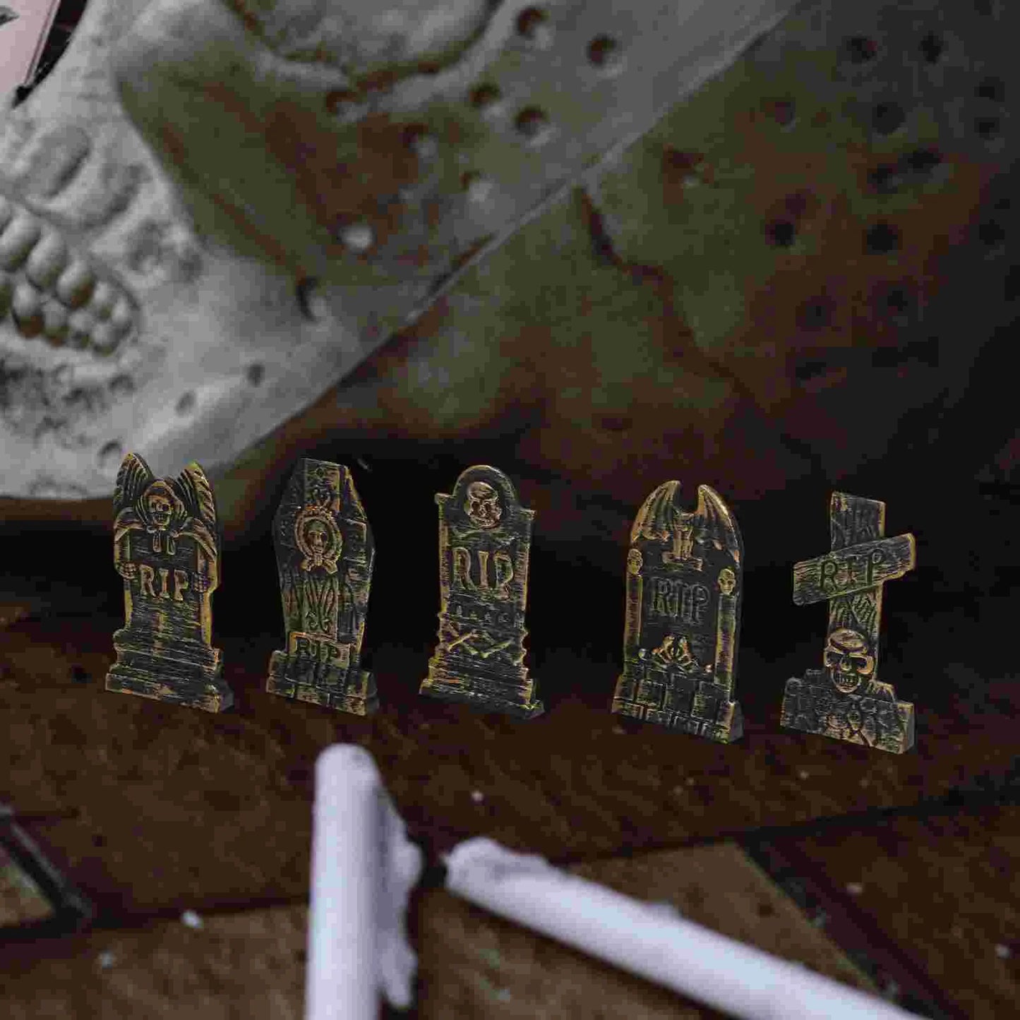 10pcs Skull Tombstone Decor Gravestone Decoration Plastic Headstone Shape Adornment Halloween Tombstones Props Festive Party