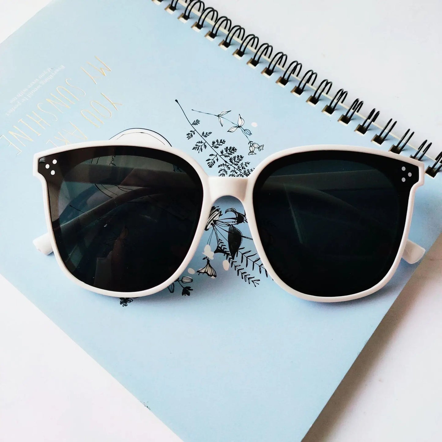 MAN SUNGLASS 2022 New Sunglasses Star Style Men's and Women's UV Protection Glasses Fashion Trend Sunglasses