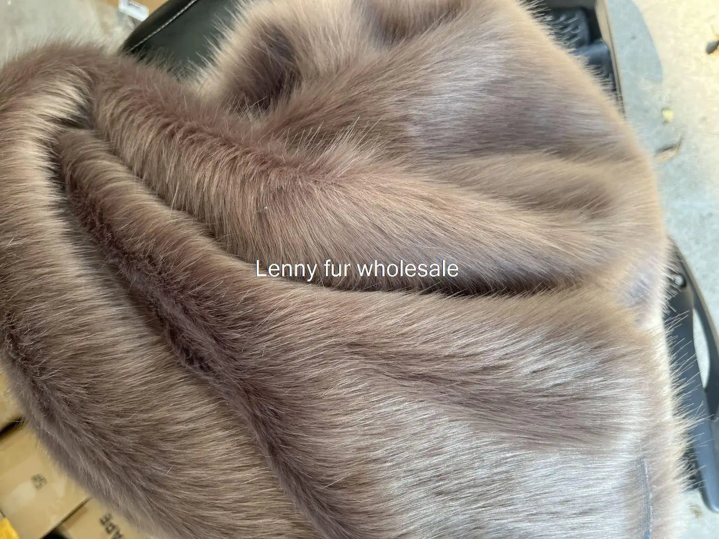 Wholesale Quality Pile 3-3.5cm Faux Fur Fabric,plush Fabric Imitation Fox Fur Clothing Collar Fur Carpet Decoration Materials