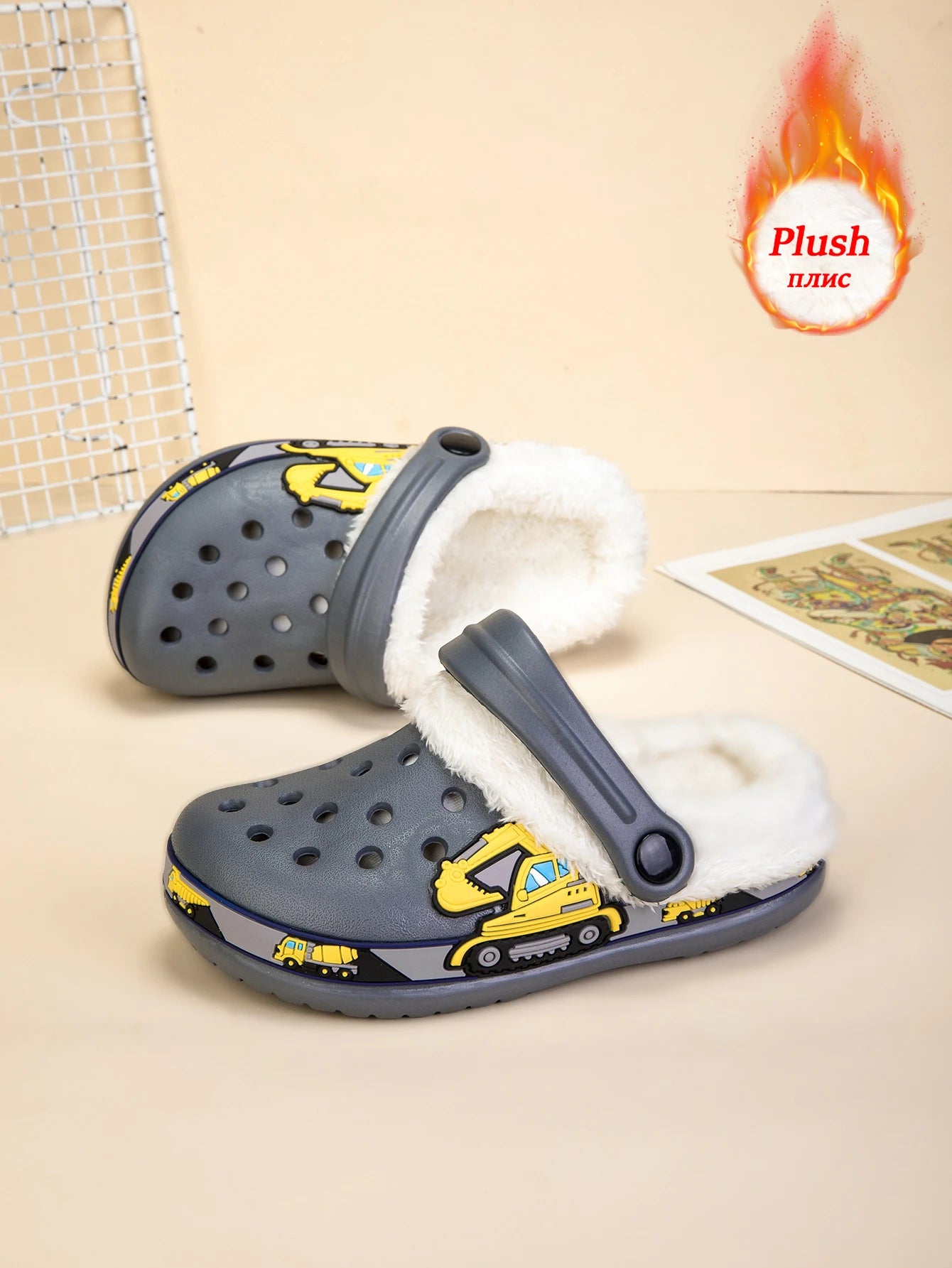 Winter Kids Sandals Fleece-Lined Non Slip Children Slippers Girls Shoes Unicornio Mules & Clogs Cartoon Cute Infant Garden Shoes