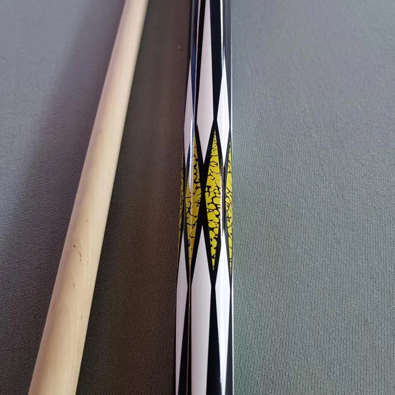 Professional Maple Pool Cue Stick 13mm Tip With Yellow Diamond Shape for Strong Grip Ideal for American Pool