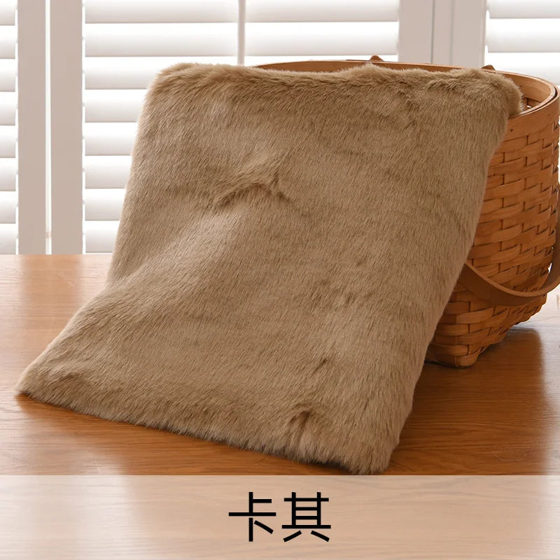 2.5cm Imitation Rabbit Fox Fur Grass Counter Decoration Carpet Clothing Scarf Animal Fur Suit Fabric