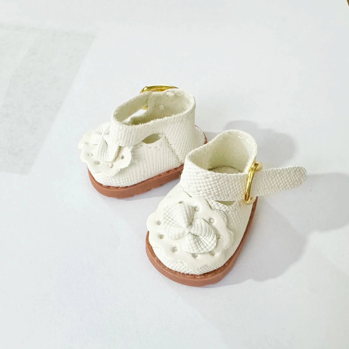 17cm Cute Labubu Leather Shoes Canvas Shoes Sneakers Camera Labubu Doll Shark Accessories Labubu Korea Kpop Exo DIY Girls Gift