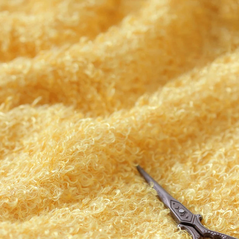 100*160cm Curly Teddy Faux Fur Fabric Furry Fluffy Plush Soft Fleece Fabric Diy Doll Garment Display Background Craft Material