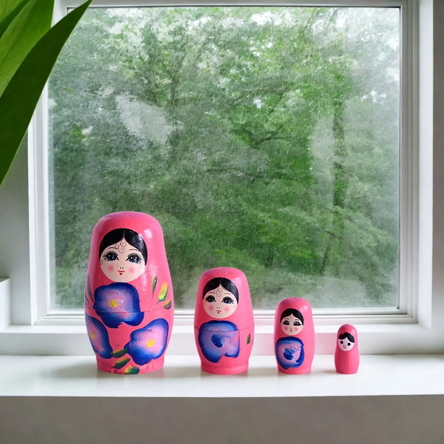 4 Pieces/Set of Wooden Russian Nesting Doll 4 Layers Hand Painted Nesting Christmas Gift for Kids Boy Girl Home Decoration