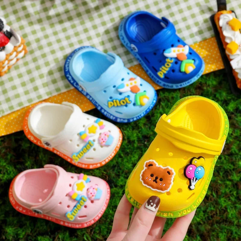 Garden Clogs Shoes Boys Girls Beach Sandal Kids Lightweight Breathable Cute Cartoon Slip on Mules Baby Slipper