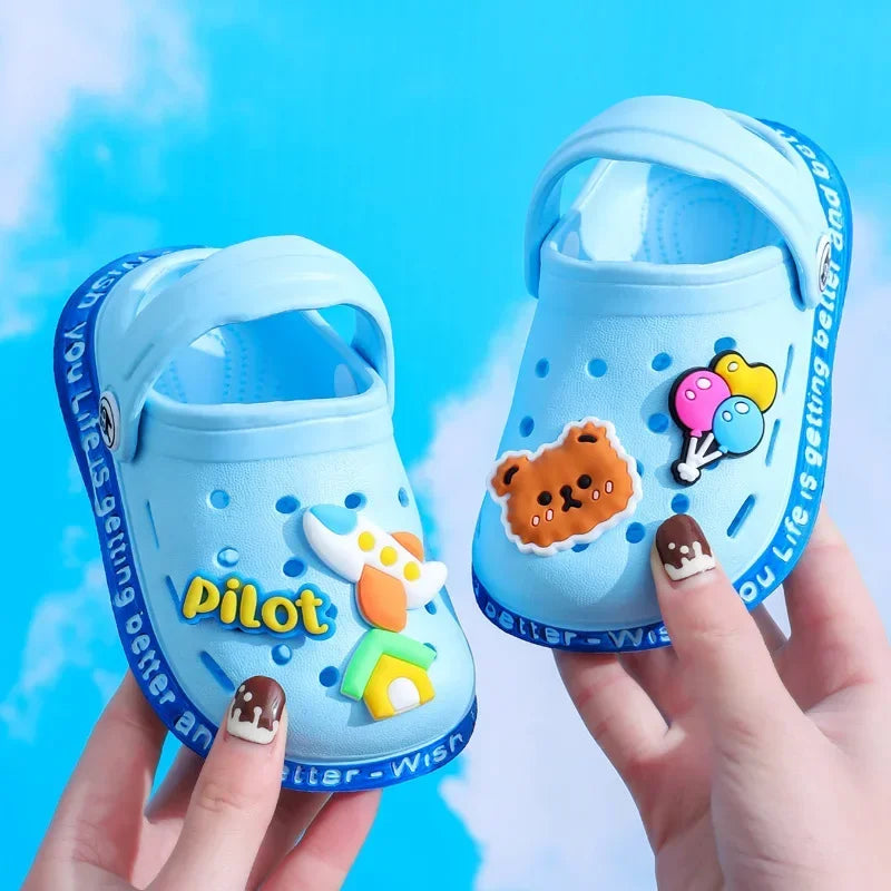 Garden Clogs Shoes Boys Girls Beach Sandal Kids Lightweight Breathable Cute Cartoon Slip on Mules Baby Slipper