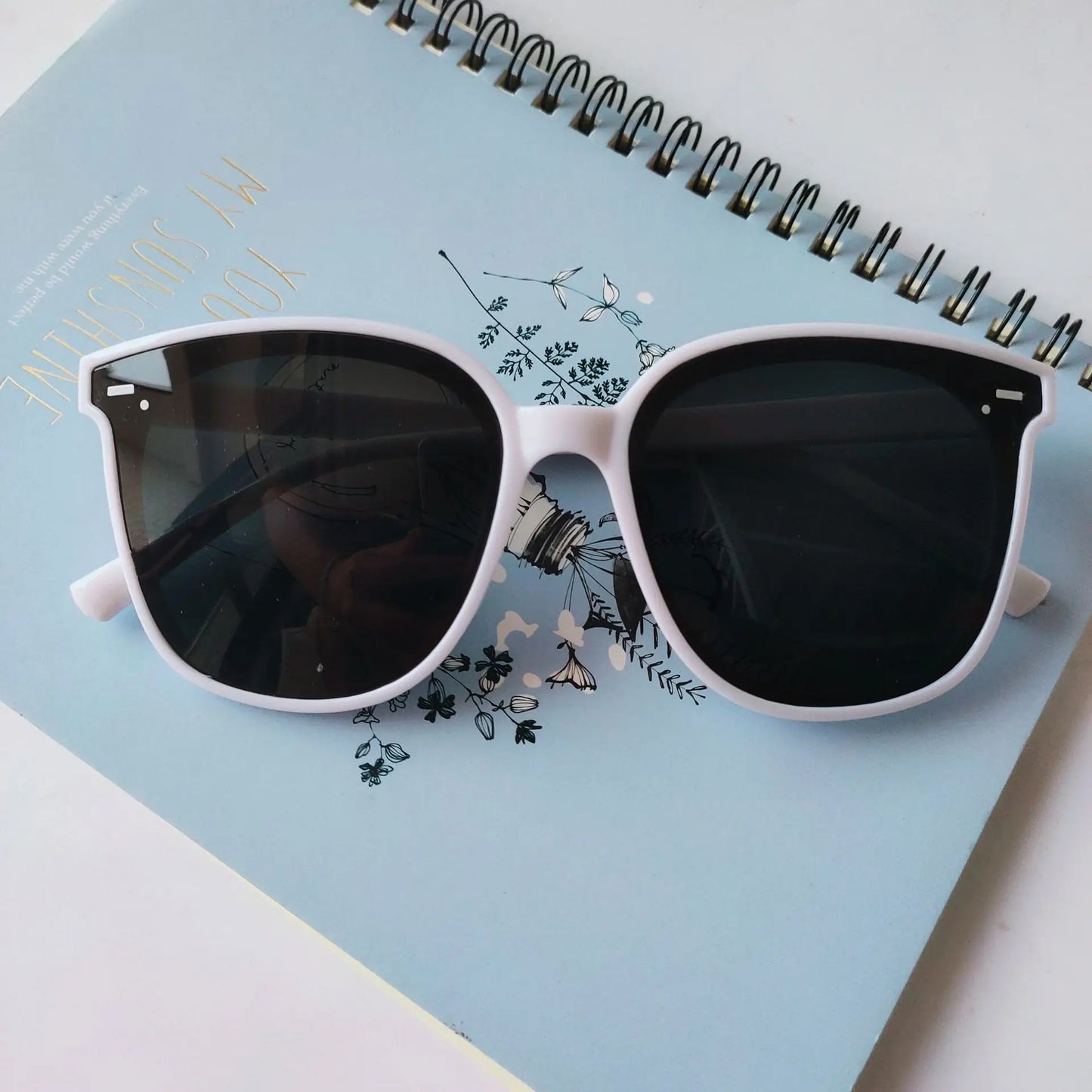 MAN SUNGLASS 2022 New Sunglasses Star Style Men's and Women's UV Protection Glasses Fashion Trend Sunglasses