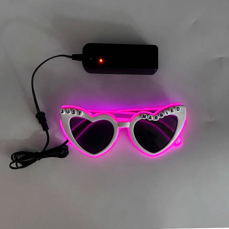 White Just Married LED Luminous Glasses Heart Shaped EL Neon Decorative Glasses Engagement Wedding Bridal Shower Props