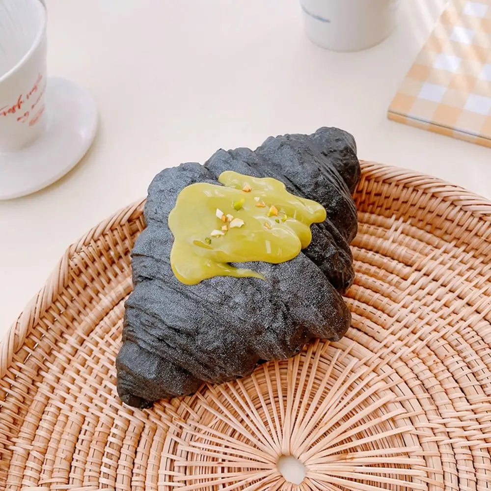 Ins Bread Bread Slow Rebound Toy Donuts Cake Squeeze Dessert Toy Creative Simulation Food Puff Slow Rebound Toy Kids Gift