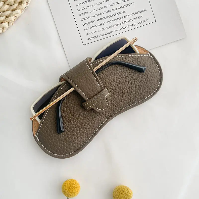 Fashion Women Glasses Case With Rope Leather Soft Glasses Storage Bag Portable Sunglasses Accessories Eyeglasses Sunglasses Case