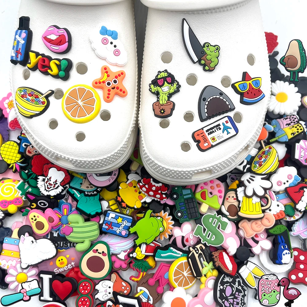 MINISO 30-100pcs Random Mixed Shoe Charms PVC Disney Sanrio Cartoon Shoes Decration Accessories DIY Clog Sandal Buckle Kids Gift