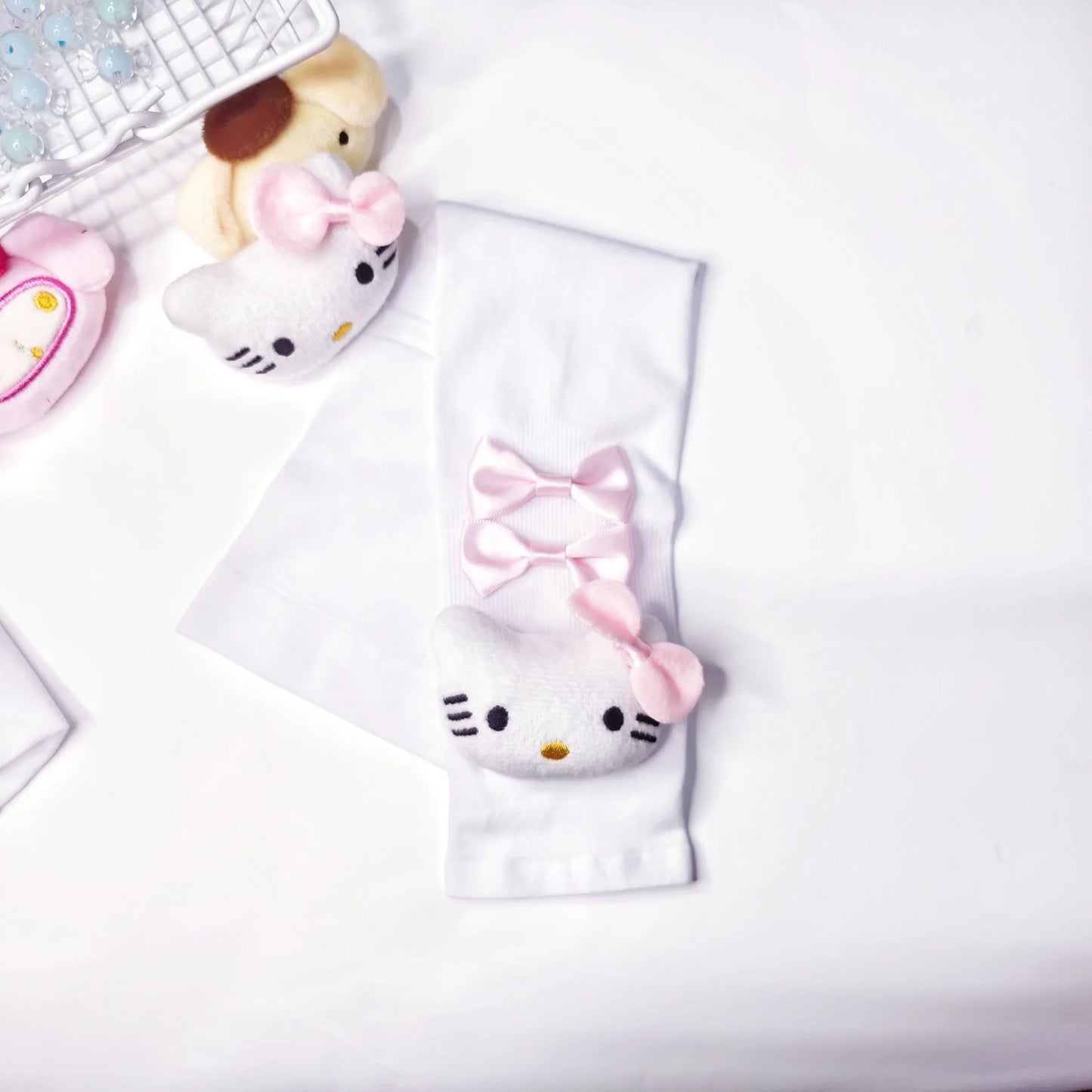 Sanrio Kawaii Hello Kitty Arm Cover Pink Kt Cat Arm Warmer Punk Cute Knitted Arm Sleeves Fingerless Gloves for Women Girls Gift