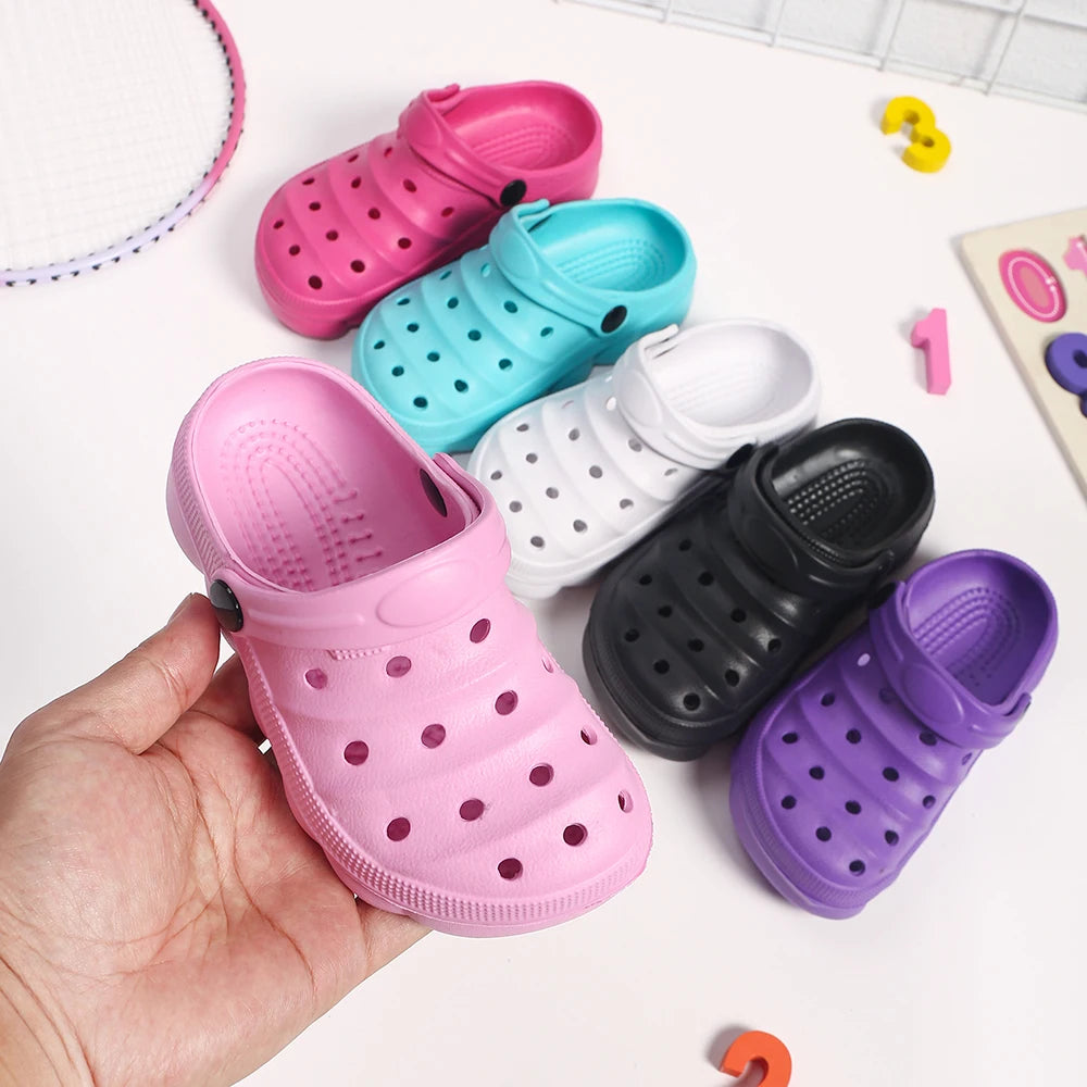 New Child Waterproof Slippers Summer Outdoor Women Slides Soft Sole Garden Shoes Indoor Classic Nursing Clogs Sandals Slide