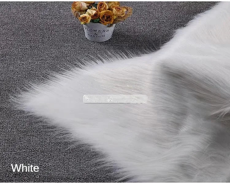White Long Fur Long Hair Plush Fabric Fur by the Meter for Clothes Upholstery Toys Coats Doll Sewing Soft Green Faux Fur Cloth