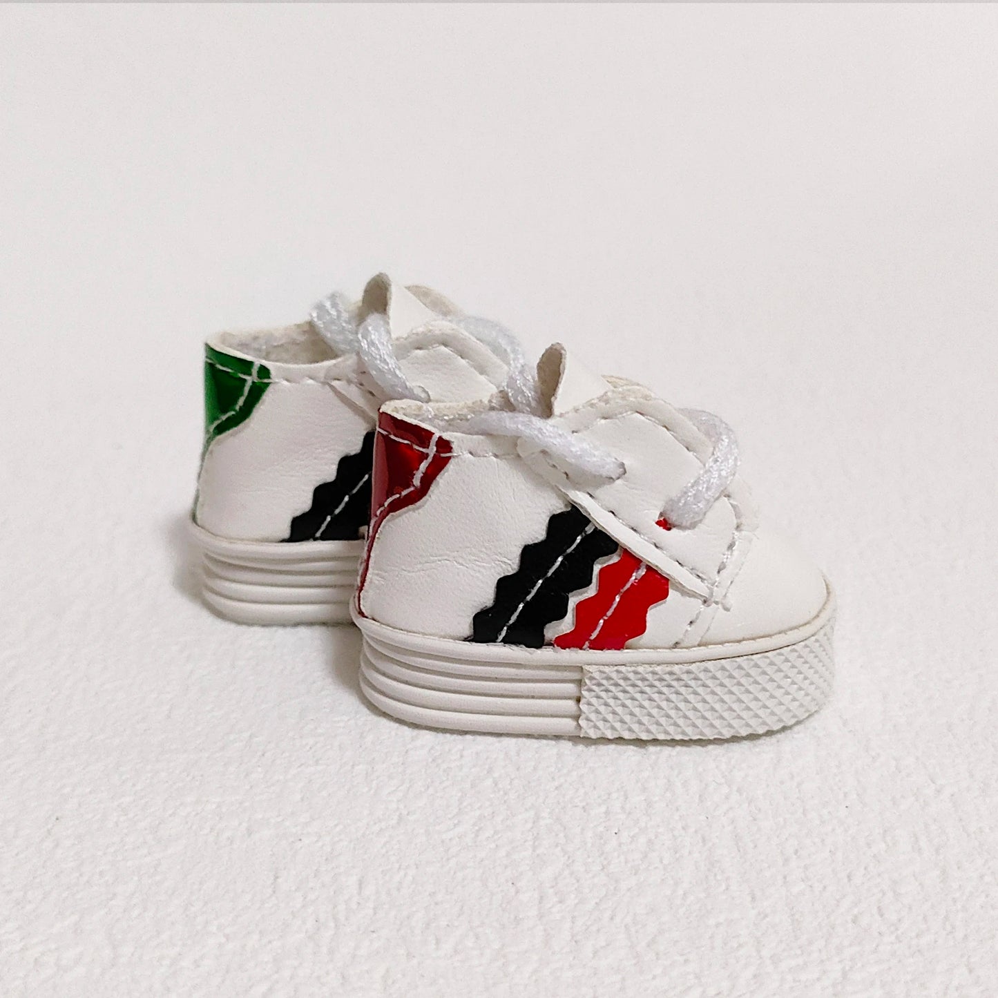 Labubu Shoes (4*1.8cm) Doll Sneakers ,For 17cm Macaron Plush and 15cm EXO Cotton Doll and 1/6 BJD Doll Clothes Shoe Accessoires