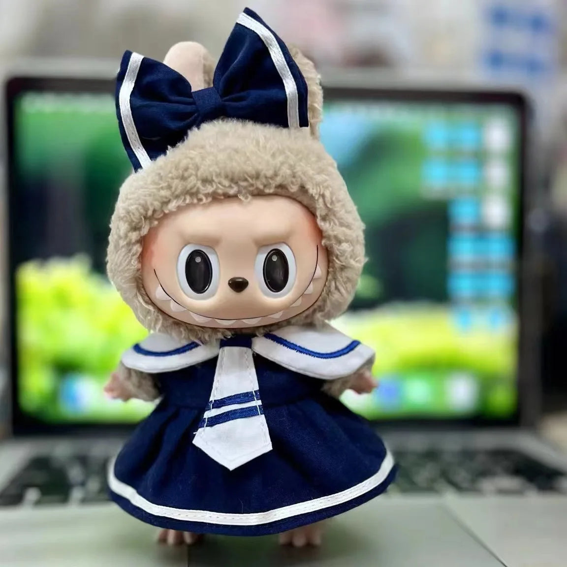 17cm Cute Mini Labubu Clothes Plush Hoodie Idol Dolls Jumpsuit Clothing Fans Overalls No Doll Accessories for Korea Kpop Exo