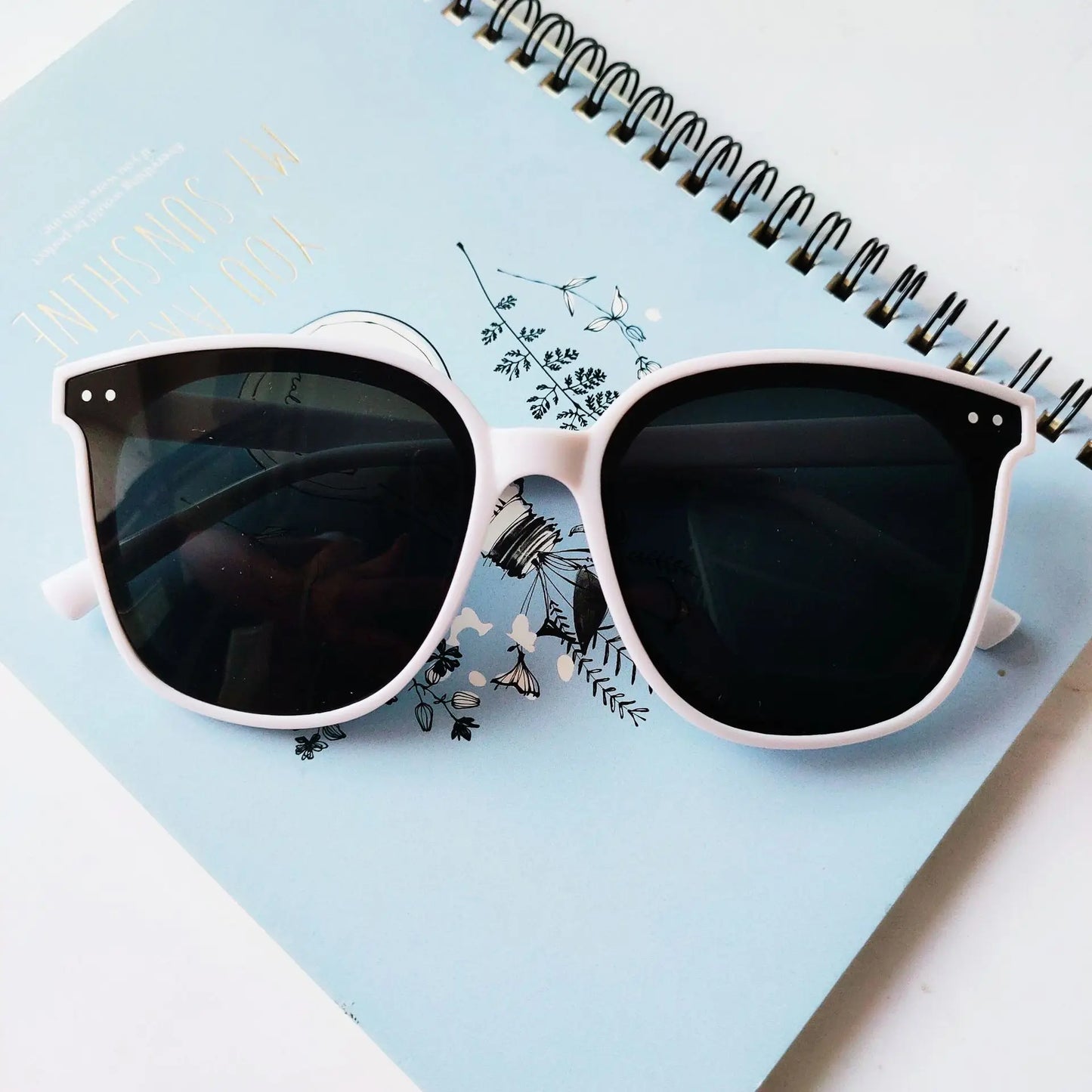 MAN SUNGLASS 2022 New Sunglasses Star Style Men's and Women's UV Protection Glasses Fashion Trend Sunglasses