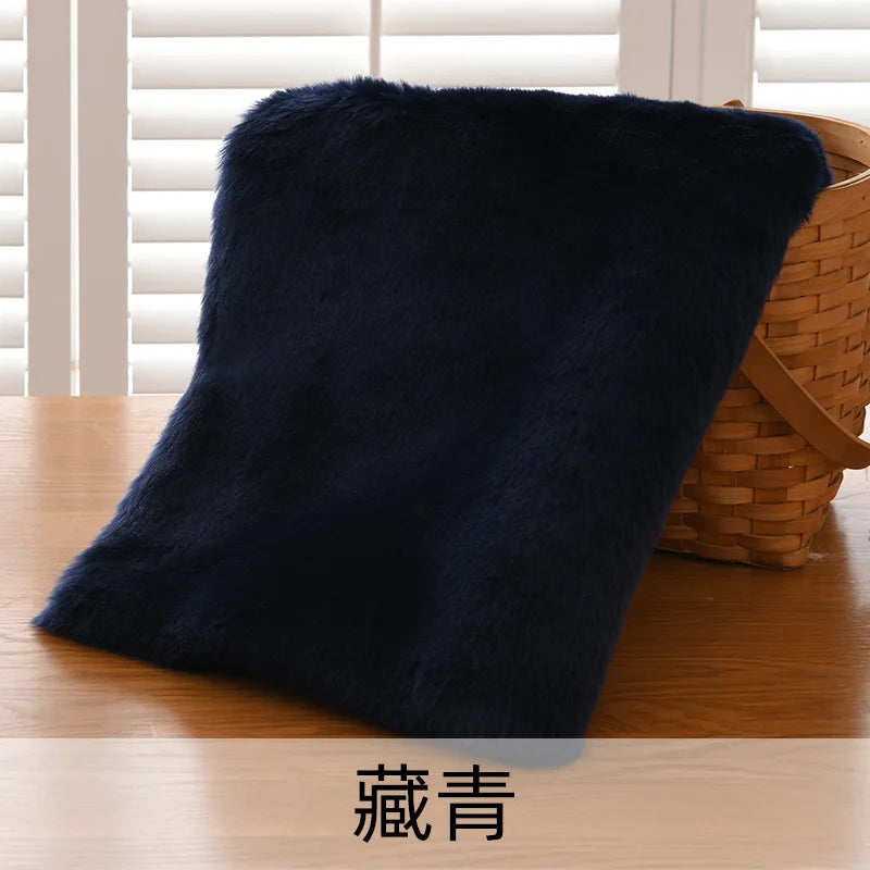 2.5cm Imitation Rabbit Fox Fur Grass Counter Decoration Carpet Clothing Scarf Animal Fur Suit Fabric