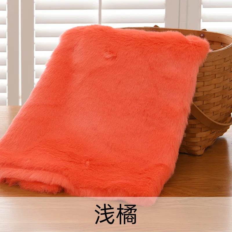 2.5cm Imitation Rabbit Fox Fur Grass Counter Decoration Carpet Clothing Scarf Animal Fur Suit Fabric