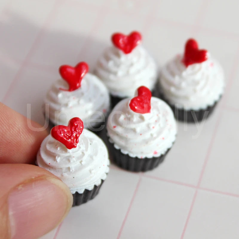 1/6 Scale Dollhouse Miniature Cake Bread DIY Dessert Mini Food for Barbies BJD Doll House Kitchen Furniture Accessories