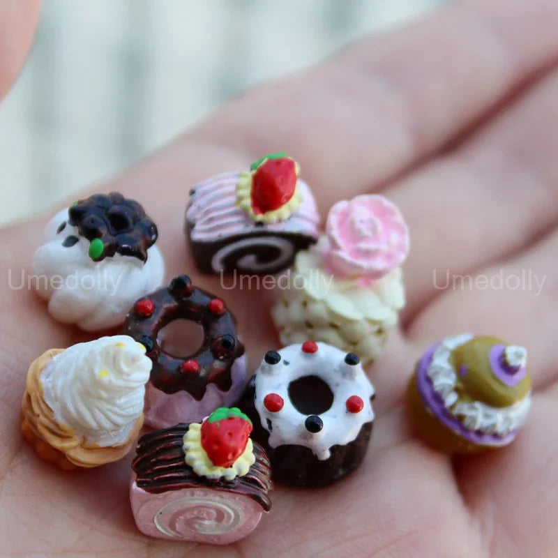 1:6 Scale Miniature Dollhouse Food Supermarket Mini Snack Simulation Cake Wine Drink for Blyth Barbies Doll Accessories Toy