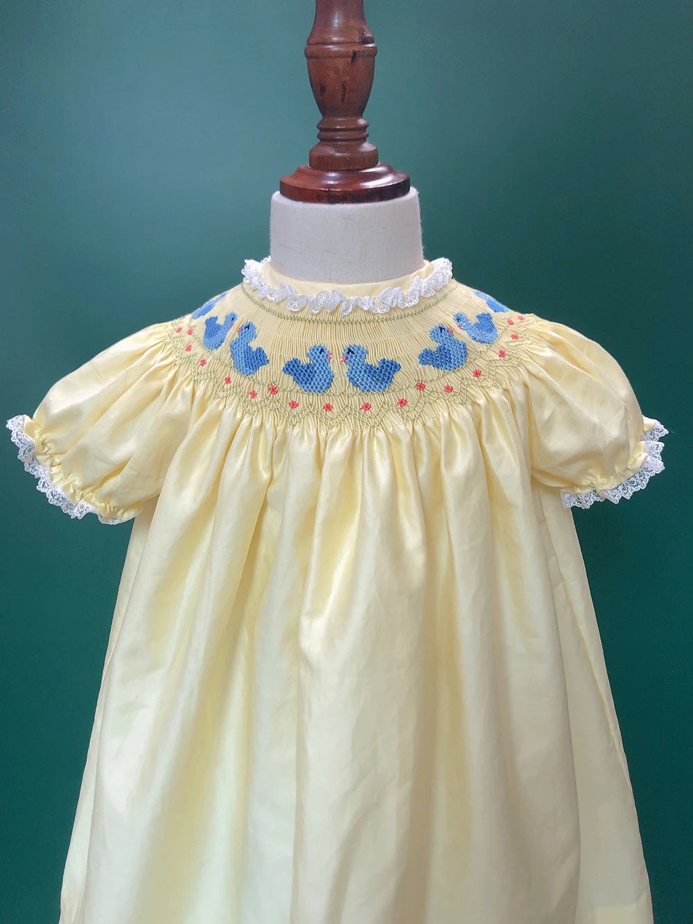 Girls Smocked Dress Handmade Bird Embroidered Yellow Cotton Puff Sleeves Princess Vintage Eid Clothing