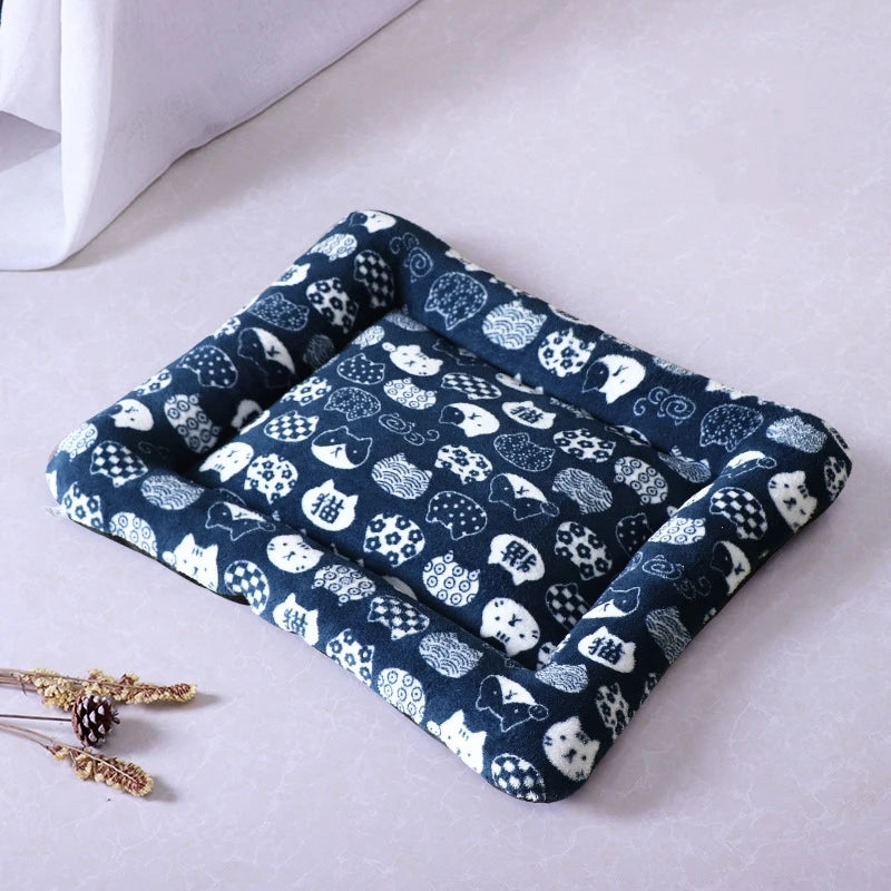 Flannel Square Bed for Cats Dogs, Comfortable Soft Washable Cushion for Sphinx,Replacement Mat for Pet House,Cats Cartoon Sofa