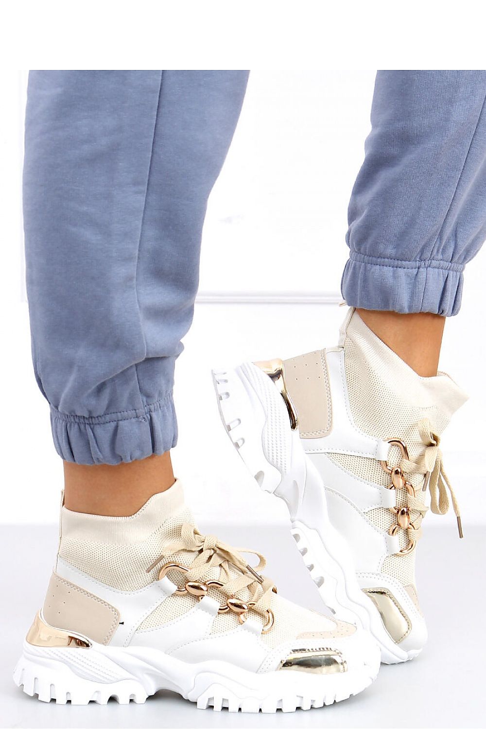 Sport Shoes Model 161386 Inello