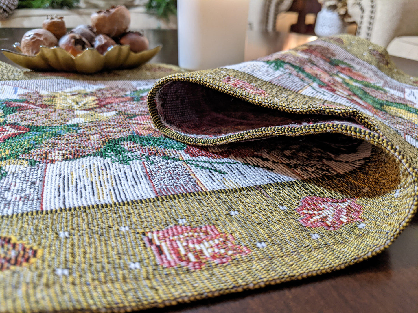 DaDa Bedding Set of 3-Pieces Table Runners - Festive Holiday Fiesta Floral Botanical Beige Woven Tapestry Dining Mats Sc